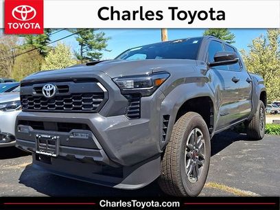 Used 2025 Toyota Tacoma TRD Sport w/ TRD Sport Upgrade Package