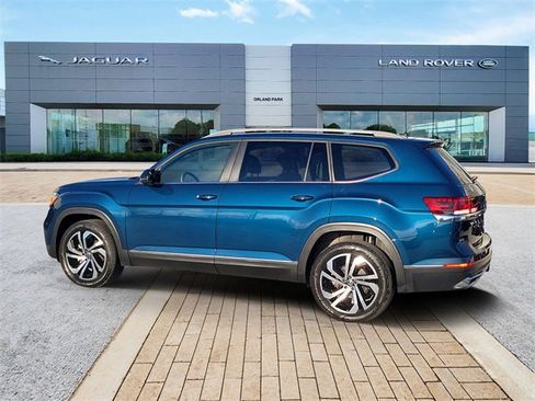 Used 2022 Volkswagen Atlas SEL image 8