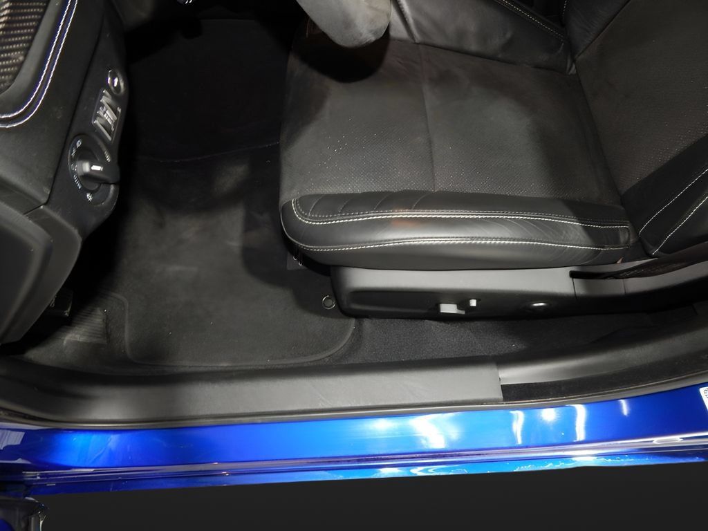 Used 2022 Dodge Charger SRT Hellcat w/ Carbon/Suede Interior Package RWD image 11