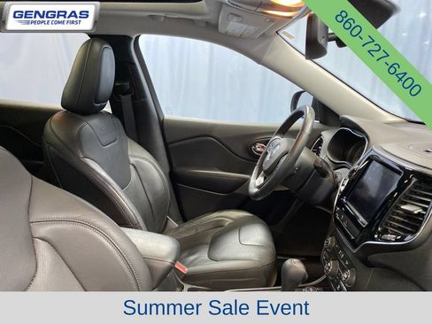 Used 2019 Jeep Cherokee Limited AWD/4WD image 43