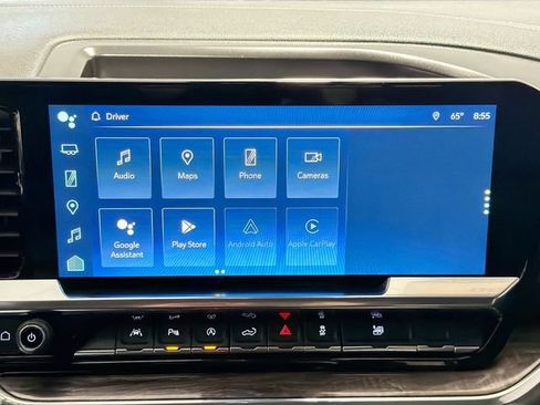 Used 2023 Chevrolet Silverado 1500 LTZ w/ Technology Package AWD/4WD image 13