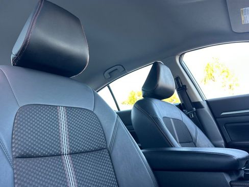 Used 2024 Nissan Altima 2.5 SR image 15