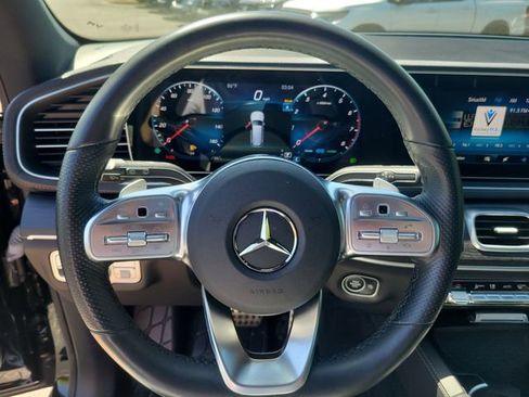 Used 2023 Mercedes-Benz GLS 450 4MATIC image 17