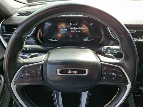 Used 2022 Jeep Grand Cherokee L Laredo AWD/4WD image 18