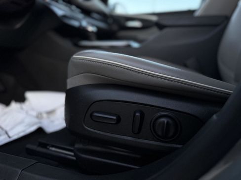 Certified 2024 Buick Envista Avenir image 15