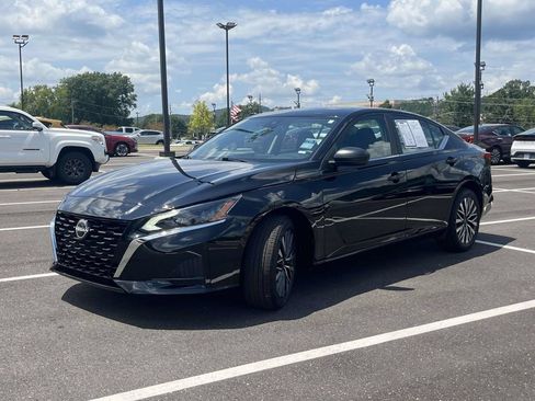 Used 2026 Nissan Altima 2.5 SV AWD/4WD image 7