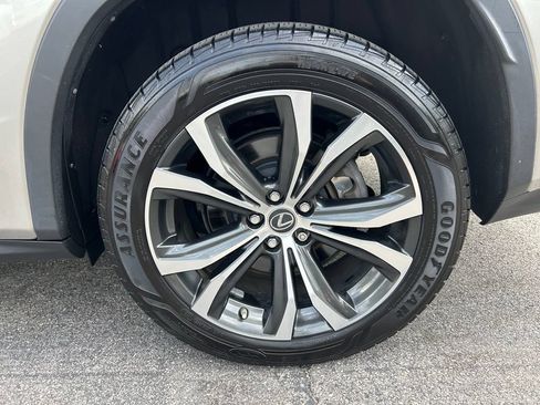 Used 2020 Lexus RX 350L Premium w/ Premium Package AWD/4WD image 25