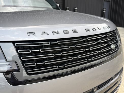 Used 2024 Land Rover Range Rover SE AWD/4WD image 40