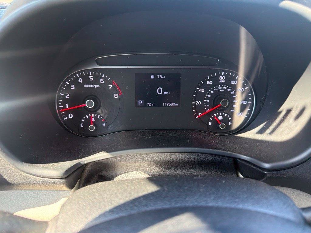 Used 2022 Kia Soul LX FWD image 11