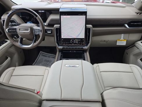 New 2026 GMC Yukon Denali w/ Denali Reserve Package AWD/4WD image 11