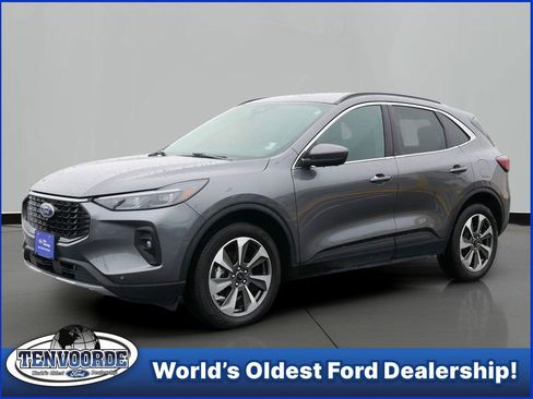 Certified 2024 Ford Escape Platinum image 1