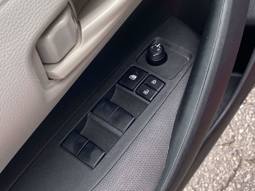 Used 2024 Toyota Corolla LE FWD image 16
