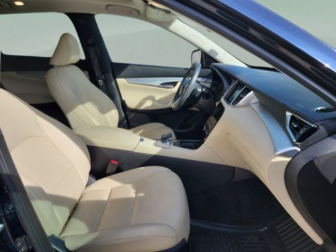 Used 2021 INFINITI QX50 Luxe FWD image 6