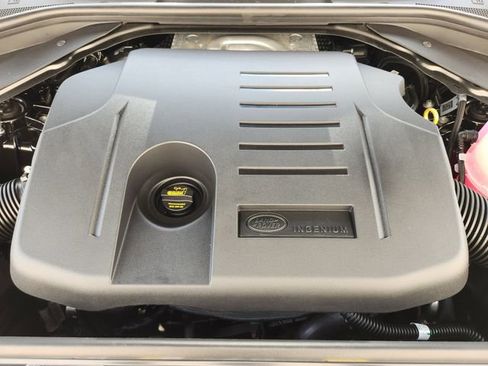 New 2026 Land Rover Range Rover Sport Dynamic SE image 21