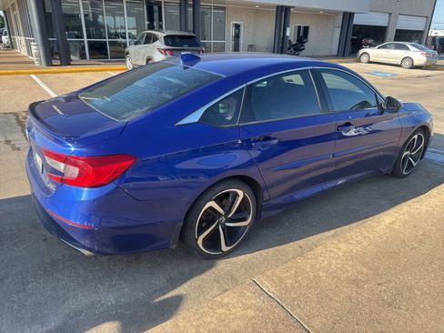 Used 2020 Honda Accord Sport image 7