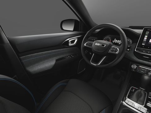 New 2026 Jeep Compass Latitude AWD/4WD image 8