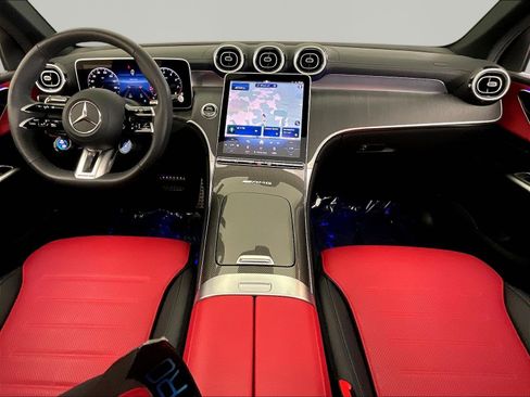 Certified 2025 Mercedes-Benz GLC 43 AMG 4MATIC image 7