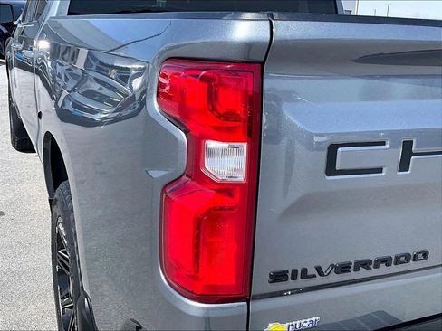 Used 2021 Chevrolet Silverado 1500 RST w/ Z71 Off-Road Package image 32