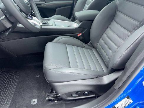 New 2025 Alfa Romeo Tonale w/ Premium Package image 34