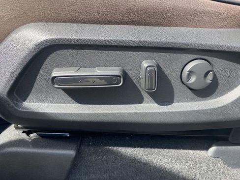 Certified 2024 Honda Pilot Elite image 10