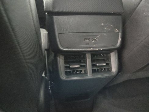 Used 2025 Chevrolet Equinox LT FWD image 27
