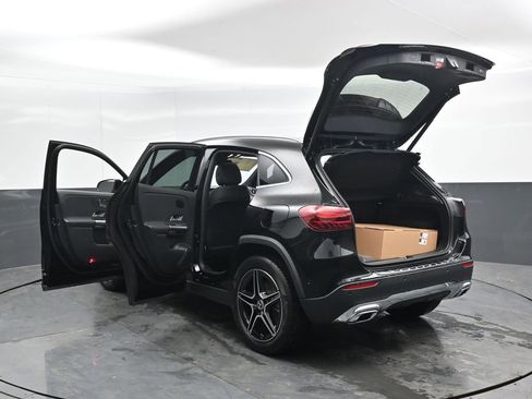 New 2026 Mercedes-Benz GLA 250 4MATIC image 40