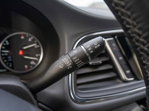 Used 2022 Buick Enclave Premium w/ Experience Buick Package image 29