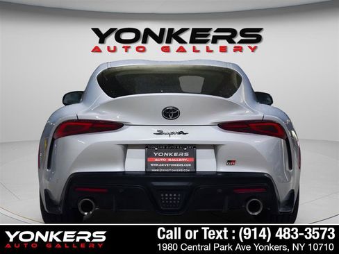 Used 2022 Toyota Supra Premium image 10
