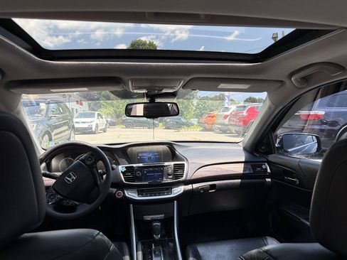 Used 2015 Honda Accord EX-L image 14