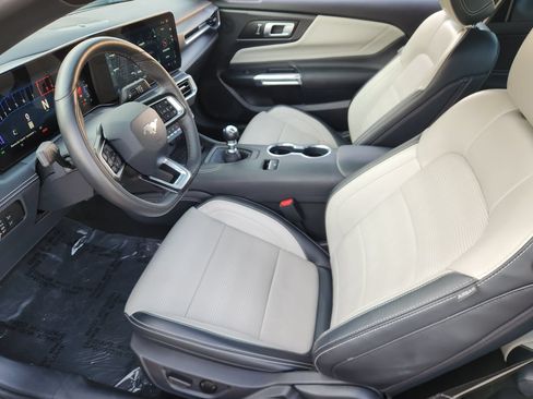 Used 2024 Ford Mustang GT Premium RWD image 9