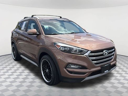 Used 2017 Hyundai Tucson Limited FWD image 3