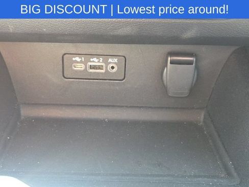 Used 2025 Nissan Altima 2.5 SV FWD image 29