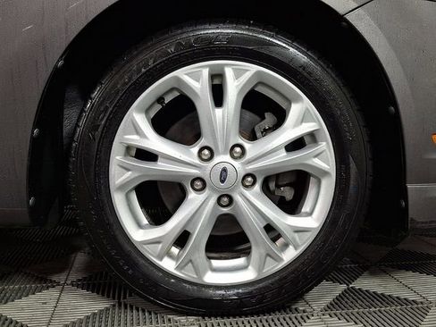 Used 2012 Ford Fusion SE image 10