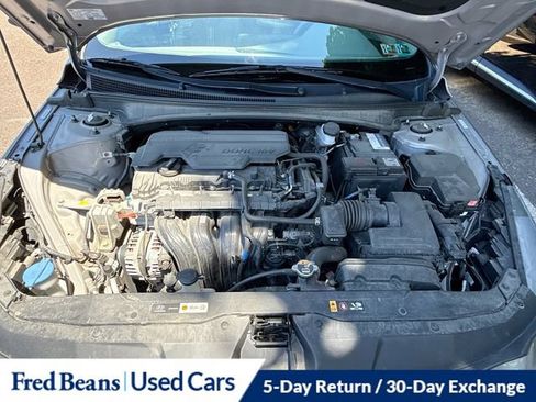 Certified 2023 Hyundai Elantra SEL w/ Convenience Package FWD image 28