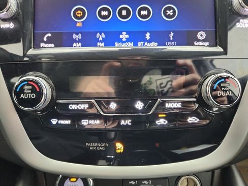 Used 2019 Nissan Murano Platinum image 27