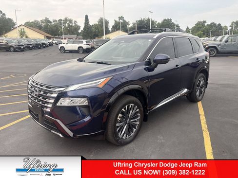 Used 2026 Nissan Rogue Platinum w/ Platinum Premium Package AWD/4WD image 1