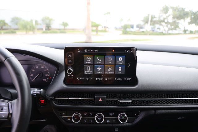 Used 2024 Honda HR-V EX-L image 17