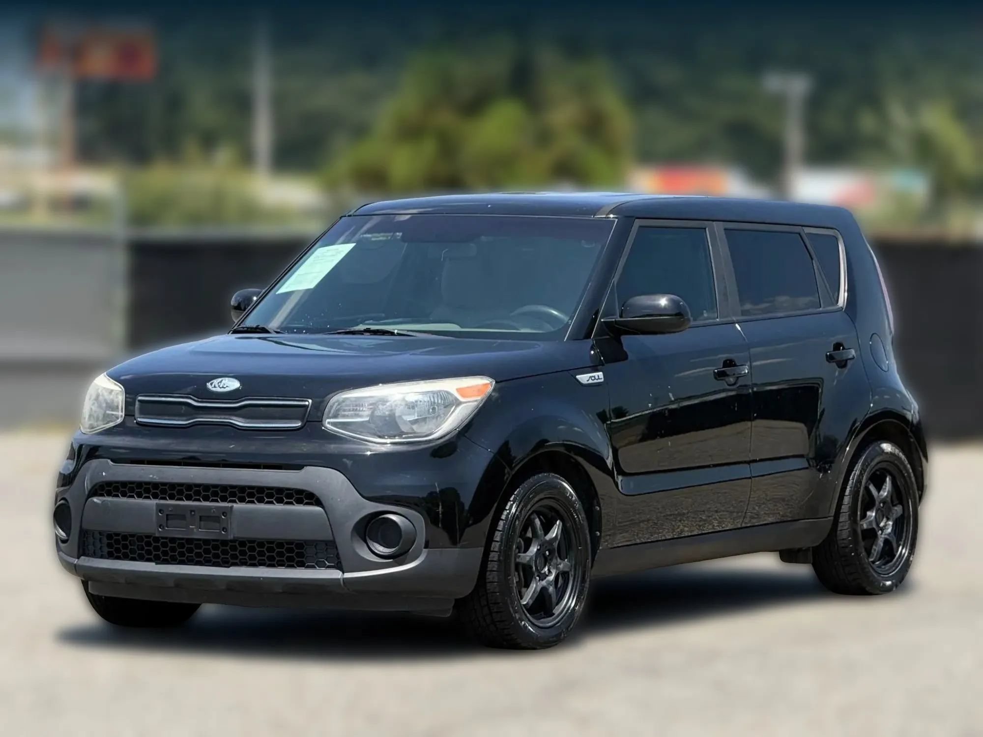 Used 2018 Kia Soul FWD image 6
