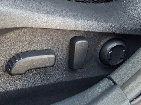 Used 2025 Subaru Outback Premium image 26