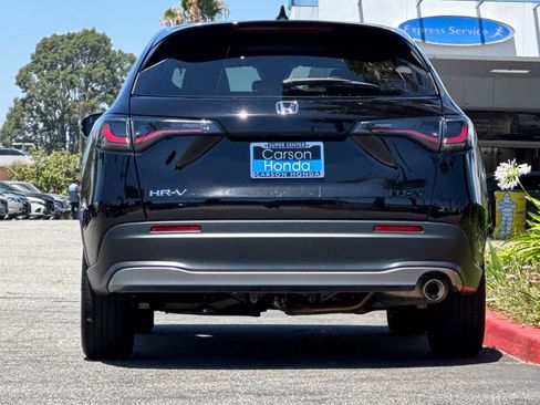 Certified 2025 Honda HR-V Sport image 10