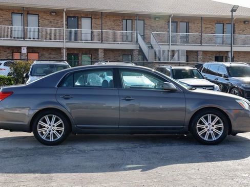 Used 2005 Toyota Avalon Limited image 16