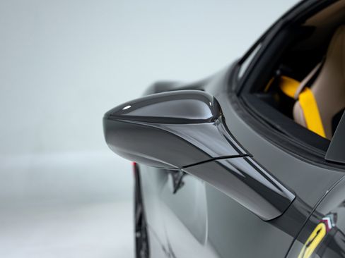 Used 2022 Ferrari F8 Tributo RWD image 17