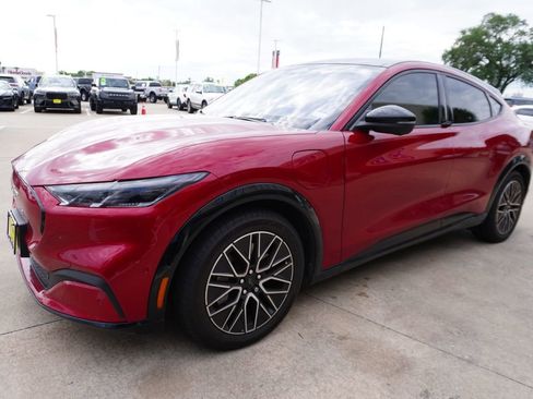 Used 2024 Ford Mustang Mach-E Premium image 3