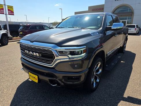 Used 2019 RAM 1500 Limited AWD/4WD image 2