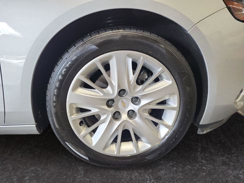 Used 2019 Chevrolet Impala LS image 15