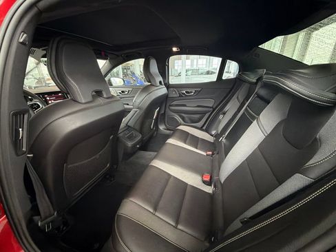 Used 2019 Volvo S60 T6 R-Design AWD/4WD image 16