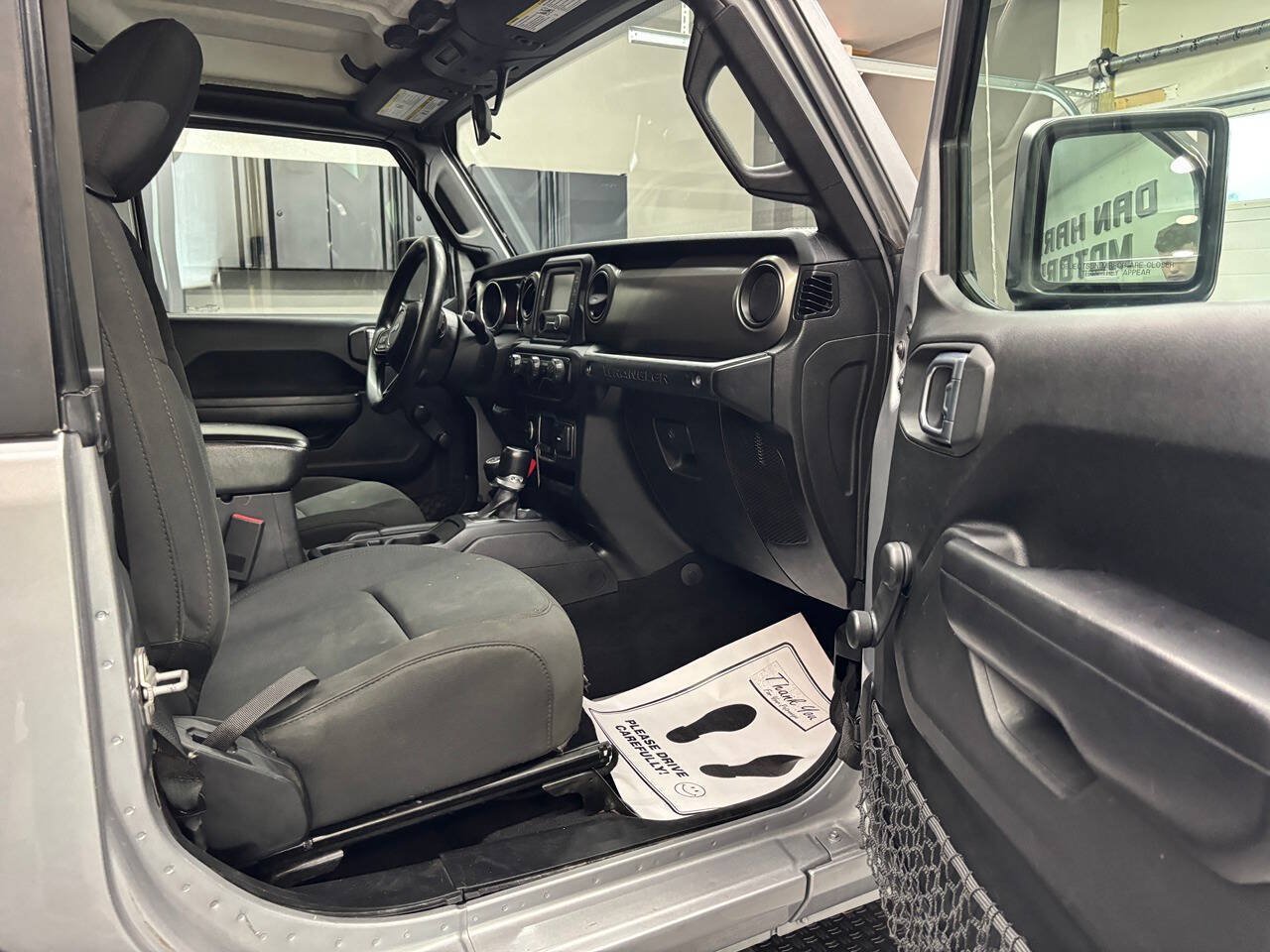 Used 2018 Jeep Wrangler Sport AWD/4WD image 25