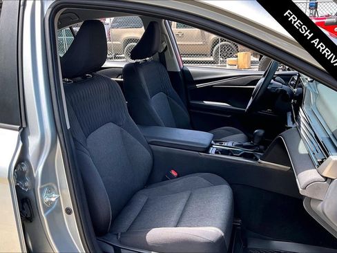 Used 2025 Toyota Camry LE FWD image 27