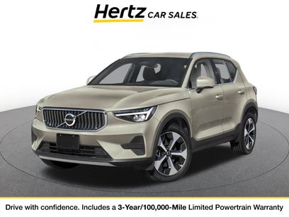 Used 2024 Volvo XC40 B5 Core