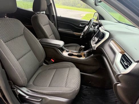 Used 2019 GMC Acadia SLE w/ Driver Alert Package I AWD/4WD image 13